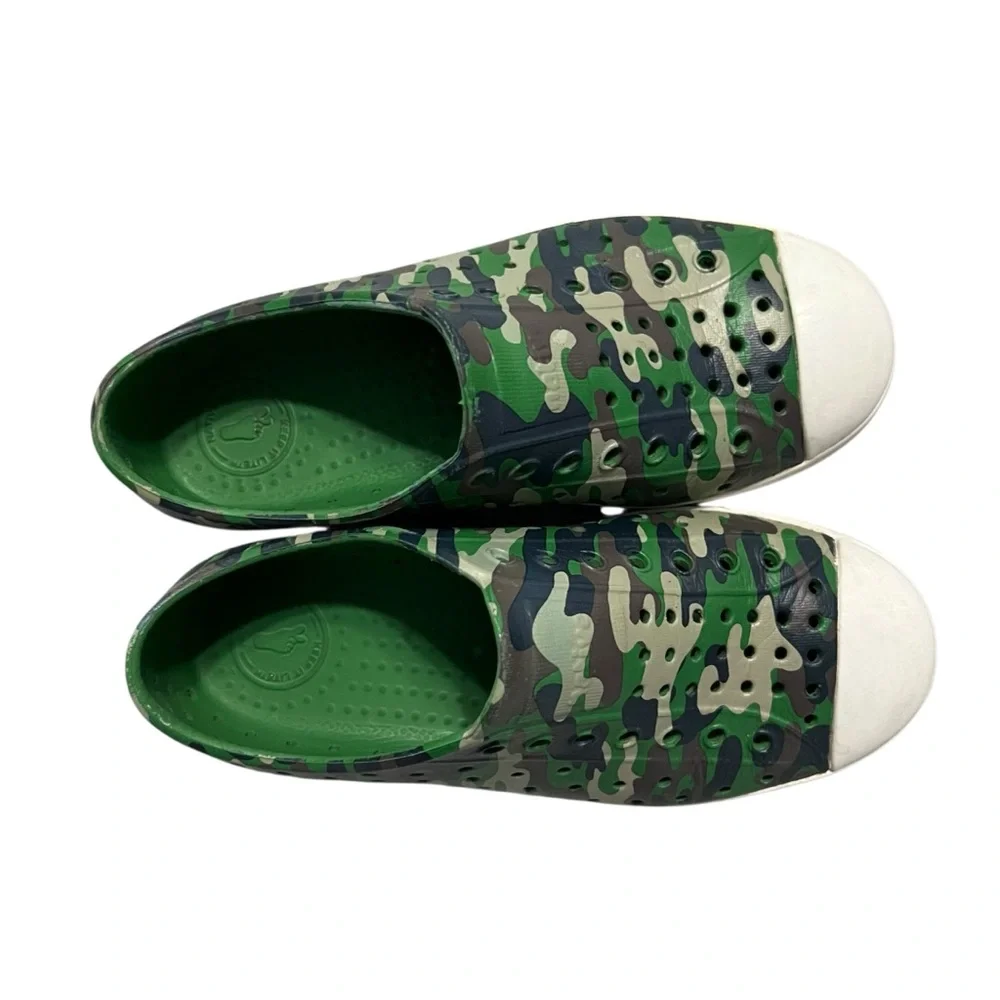 Native Jefferson J1 Green Camouflage Sneaker Sandals Water Shoes